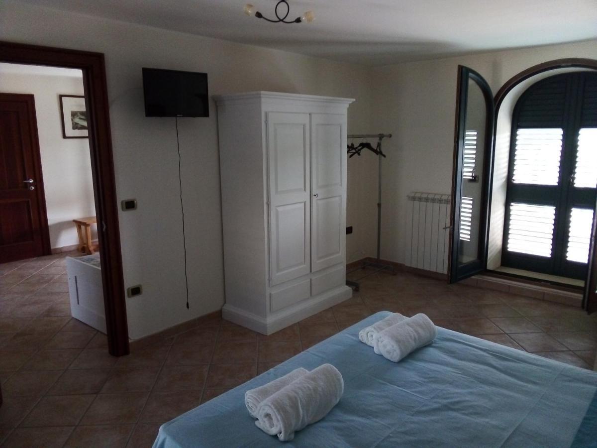 Attico Matine Apartment สเปคเคีย ภายนอก รูปภาพ